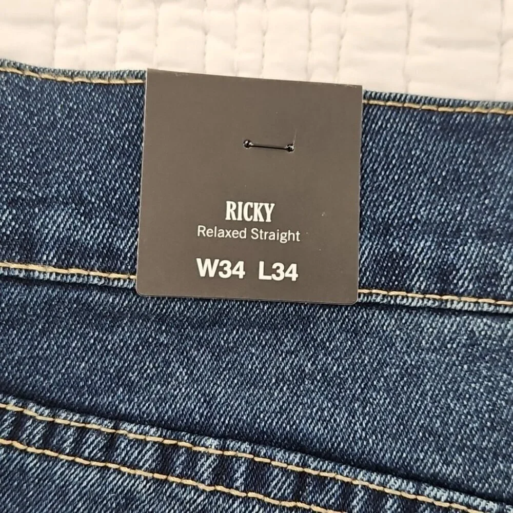 True Religion Ricky Jeans Men's 34 x 34 Relaxed Straight Blue Denim NWT Flap Pkt